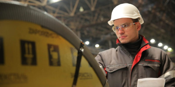 Фото – Металлургия Украины страдает от блокады портов и нехватки работников – WP