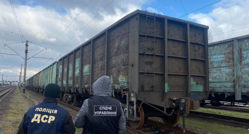 Photo – Odesa Prosecutor’s Office handed over 2.5 ths t of Metaloinvest’s seized iron ore to ARMA