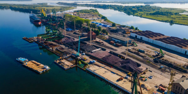 Фото – Порт Щецин-Свиноуйсьце в I полугодии сократил перевалку руды на 59% г./г.